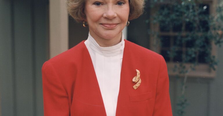 Honoring Loss: Tribute to Former First Lady Rosalynn Carter